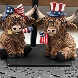 Highland Cow Patriotic Bookends USA Flag Glasses Farmhouse Decor Set